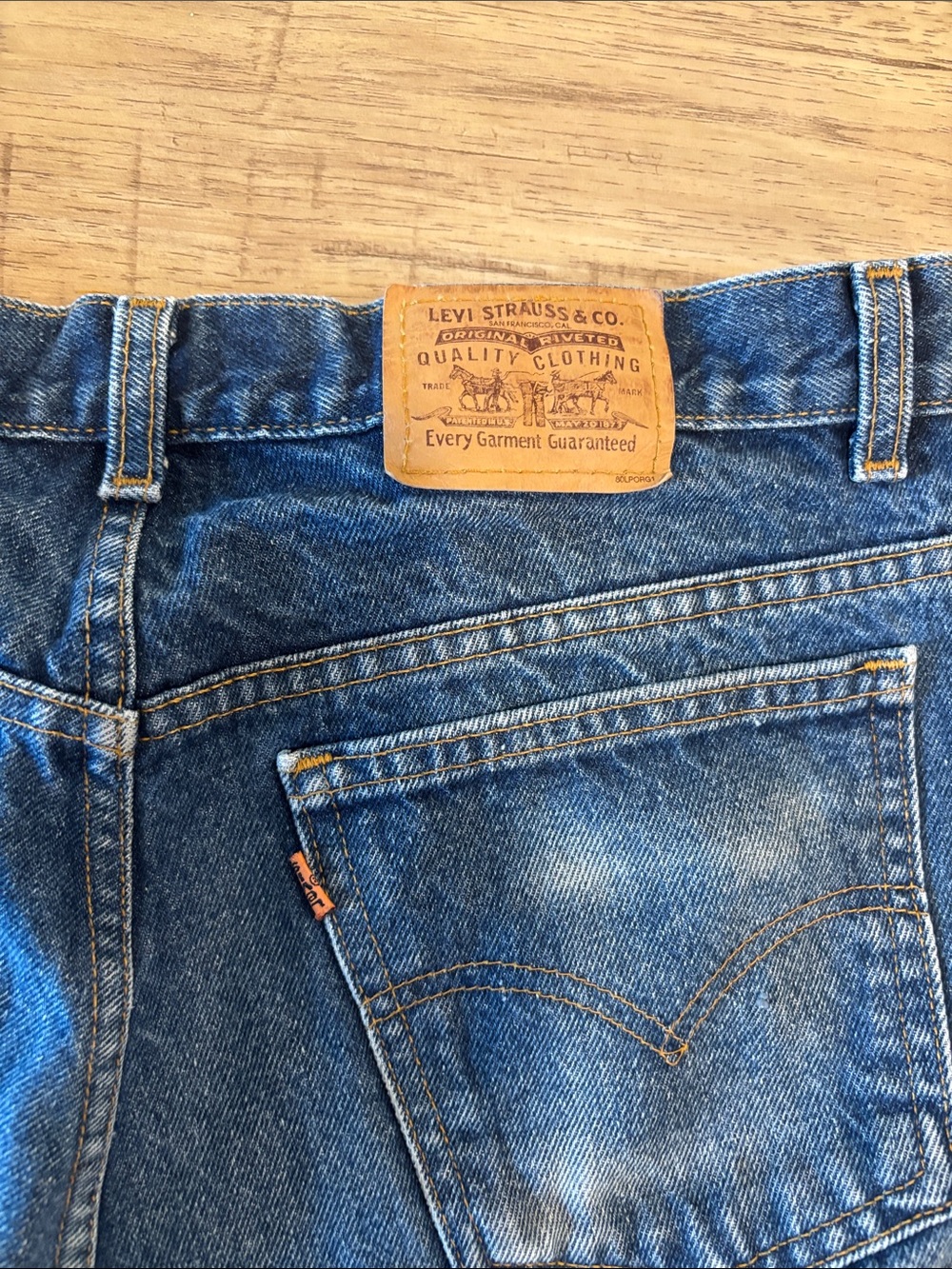 Vintage orange tab faded Levi's Men's Medium Blue Straight Leg Denim Jeans